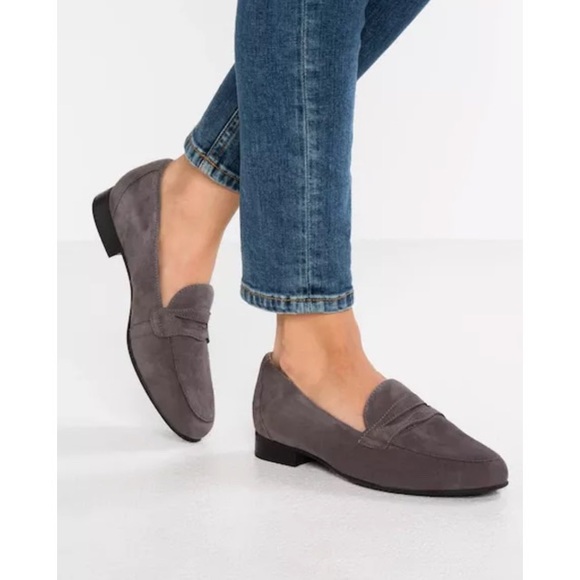 clarks unstructured flats